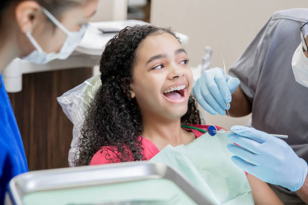 Best Weekend Emergency Dentist in Geneva, OH